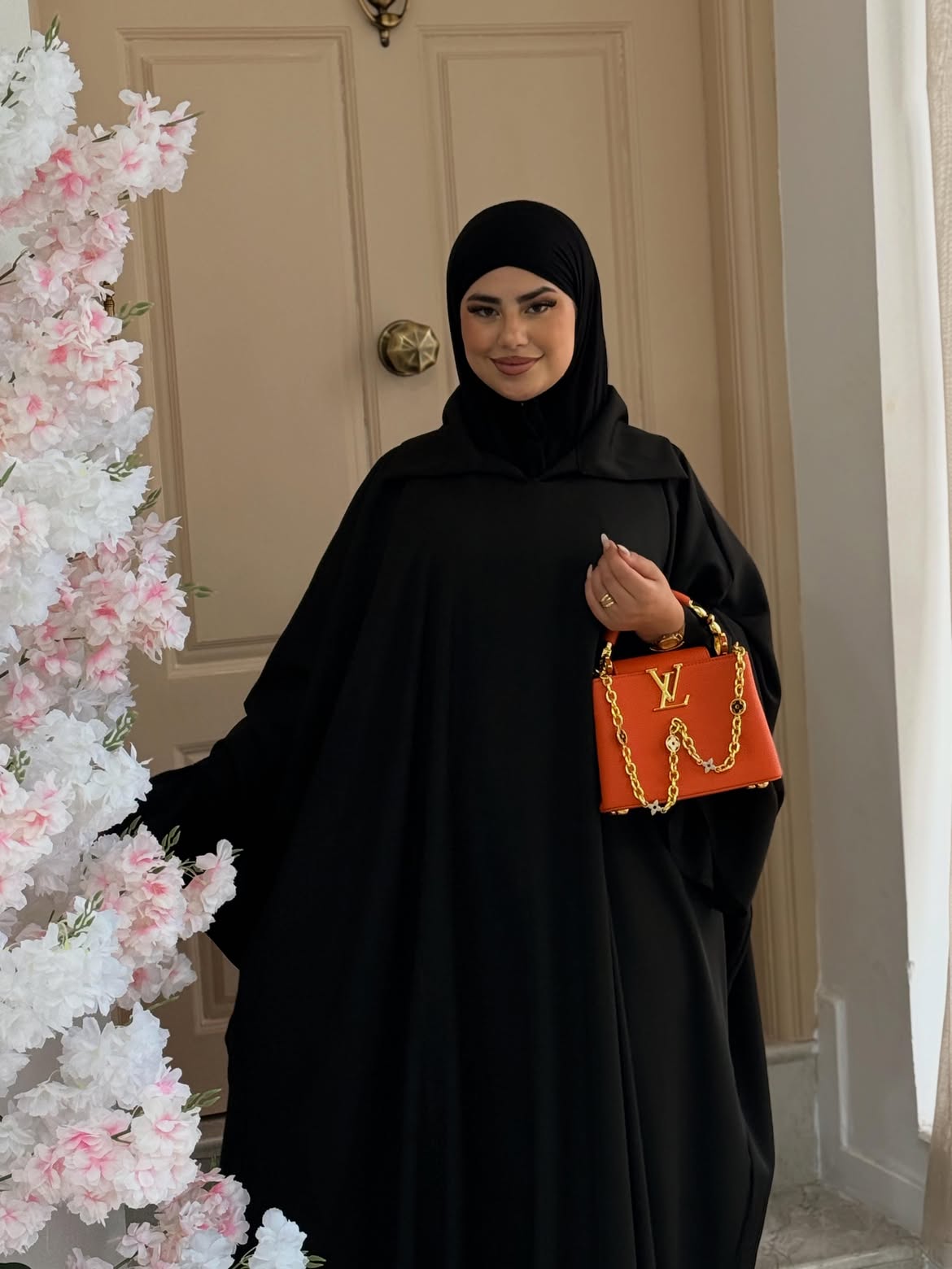 ABAYA SOFA