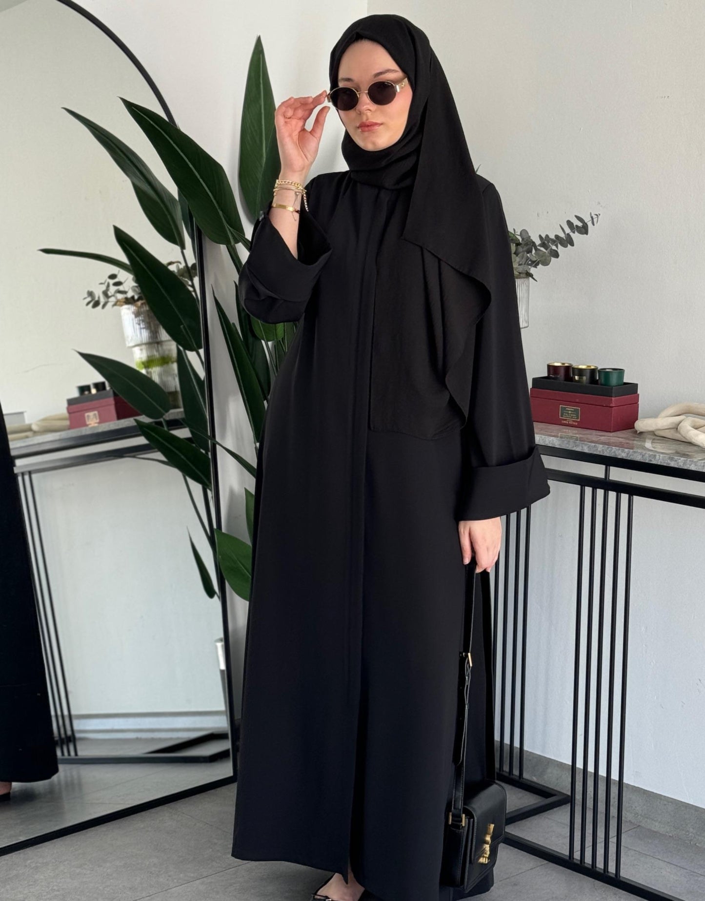 HIJAB NOOR