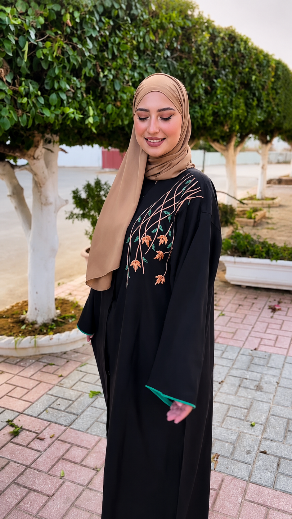 ABAYA BLACK