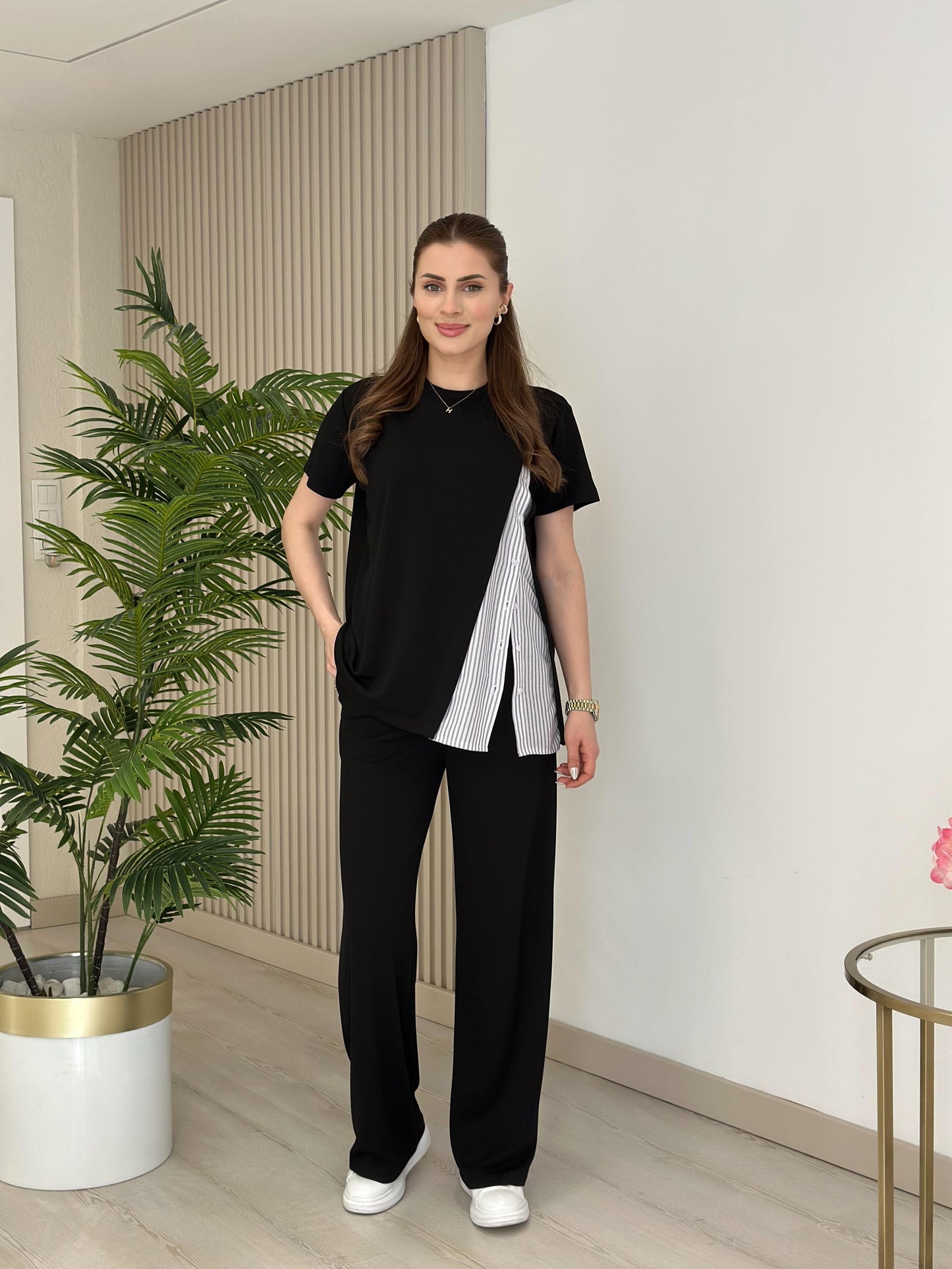 Ensemble rayé avec détail de chemise